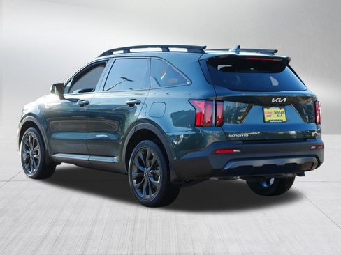 Certified 2023 Kia Sorento X-Line EX image 5