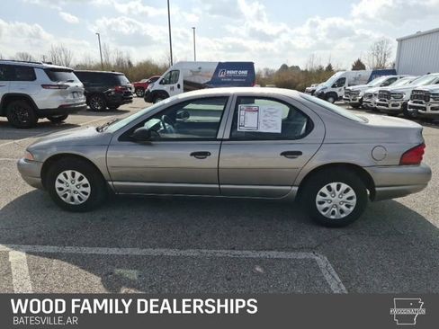 Used 1998 Plymouth Breeze image 3