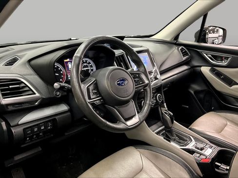Used 2019 Subaru Forester Limited AWD/4WD image 17