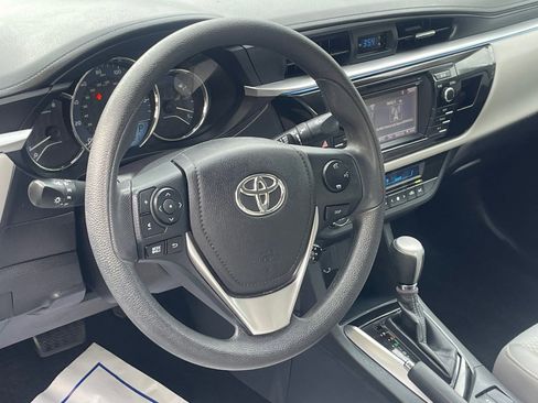 Used 2016 Toyota Corolla LE image 11