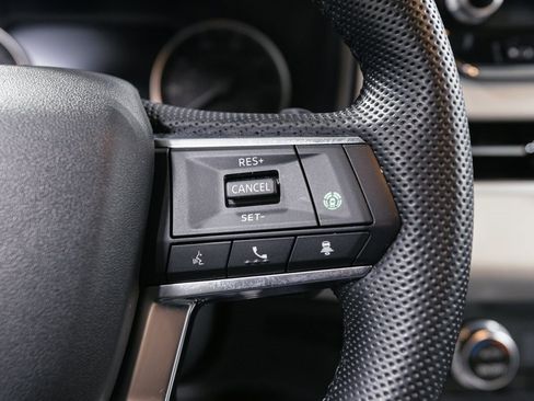 Used 2022 Mitsubishi Outlander SEL image 11