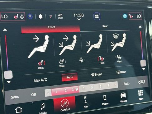 Used 2025 Dodge Durango GT AWD/4WD image 8