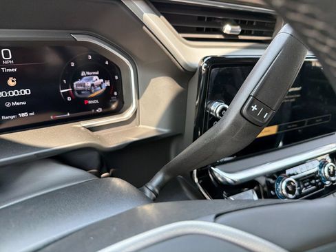 New 2026 GMC Sierra 2500 Denali w/ Technology Package AWD/4WD image 16