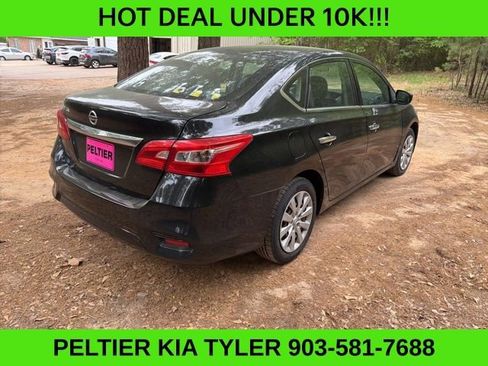 Used 2019 Nissan Sentra S image 9