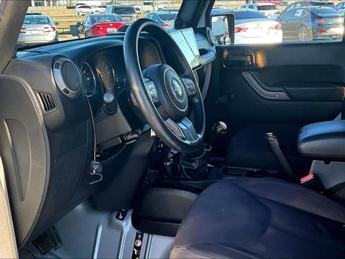 Used 2014 Jeep Wrangler Sport image 18
