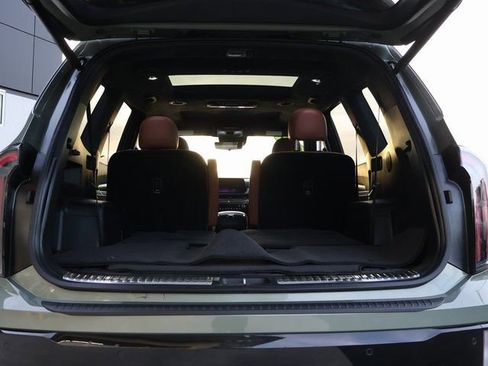 Used 2024 Kia Telluride SX Prestige X-Line image 19