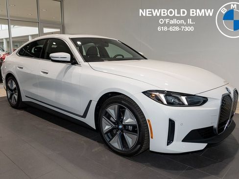 Used 2025 BMW i4 xDrive40i w/ Premium Package image 1