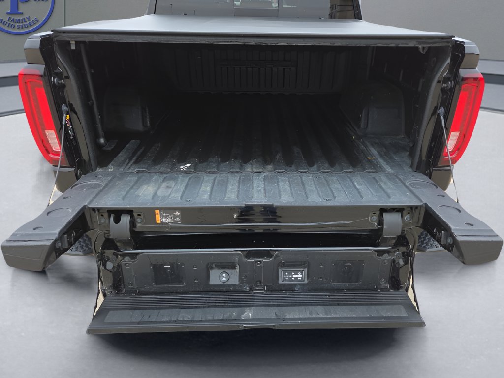 Used 2023 GMC Sierra 1500 Denali Ultimate AWD/4WD image 18