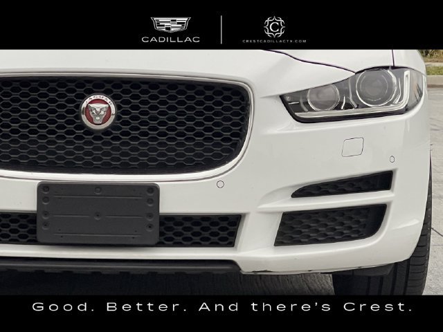Used 2018 Jaguar XE Premium AWD/4WD image 8