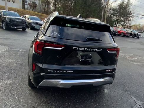 New 2026 GMC Terrain Denali w/ LPO, Floor Liner Package image 7