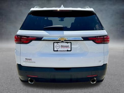 Used 2023 Chevrolet Traverse LT FWD image 7