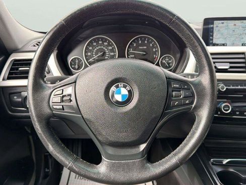 Used 2017 BMW 320i xDrive Sedan image 25