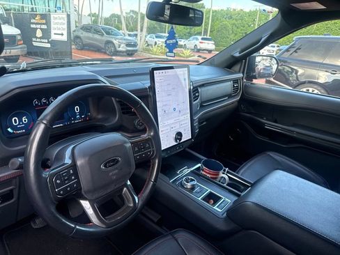 Used 2024 Ford Expedition Max Limited RWD image 8