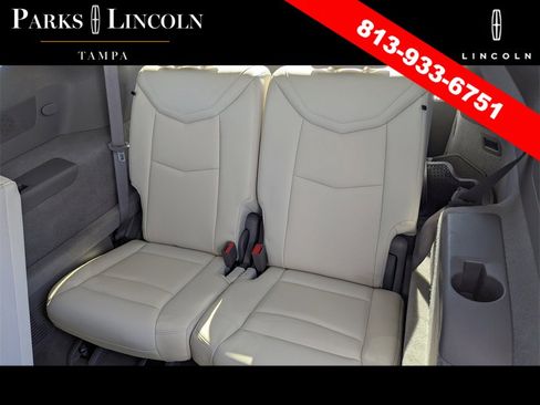 Used 2023 Cadillac XT6 Premium Luxury w/ Technology Package image 12