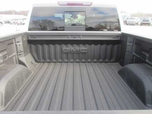 New 2026 GMC Sierra 1500 SLT w/ SLT Premium Plus Package image 7