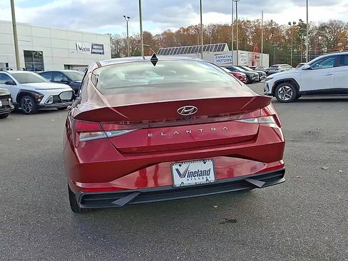 Certified 2023 Hyundai Elantra SEL w/ Cargo Package image 7