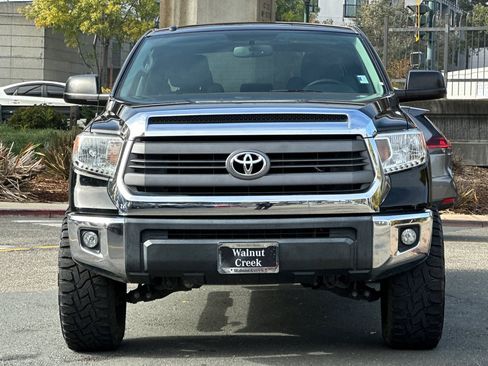 Used 2015 Toyota Tundra SR5 w/ SR5 Upgrade Package image 5