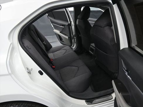 Certified 2023 Toyota Camry LE FWD image 31