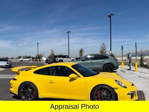 Used 2014 Porsche 911 GT3 RWD image 4
