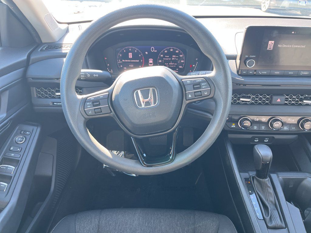 Used 2024 Honda Accord EX image 13