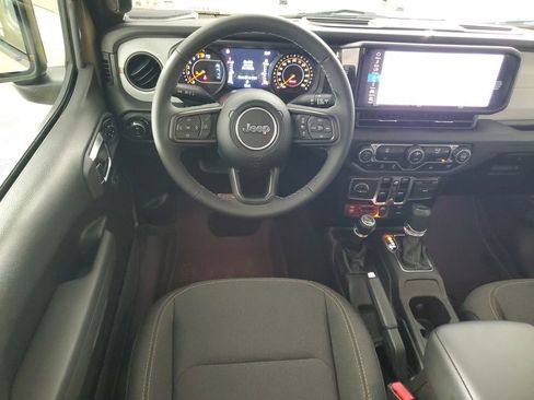 New 2025 Jeep Gladiator Willys image 14