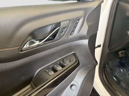 Used 2023 GMC Acadia AT4 w/ Technology Package AWD/4WD image 18