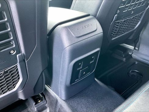 Certified 2022 Ford Bronco Black Diamond image 11