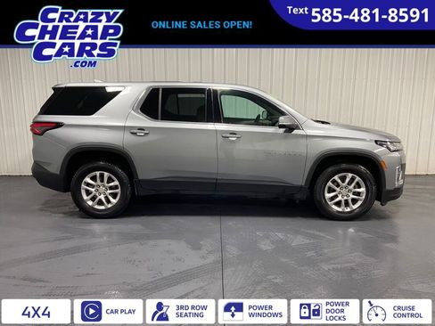 Used 2023 Chevrolet Traverse LS w/ Safety Package image 1