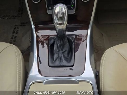 Used 2013 Volvo XC70 3.2 Premier Plus image 27