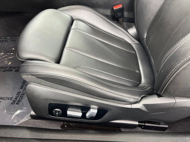 Used 2023 BMW 430i xDrive Coupe w/ Parking Assistance Package AWD/4WD image 13