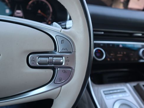 Used 2022 Genesis GV80 3.5T w/ Prestige Package 07 image 23