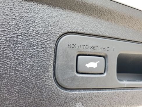 Used 2024 Acura MDX FWD w/ Technology Package image 9