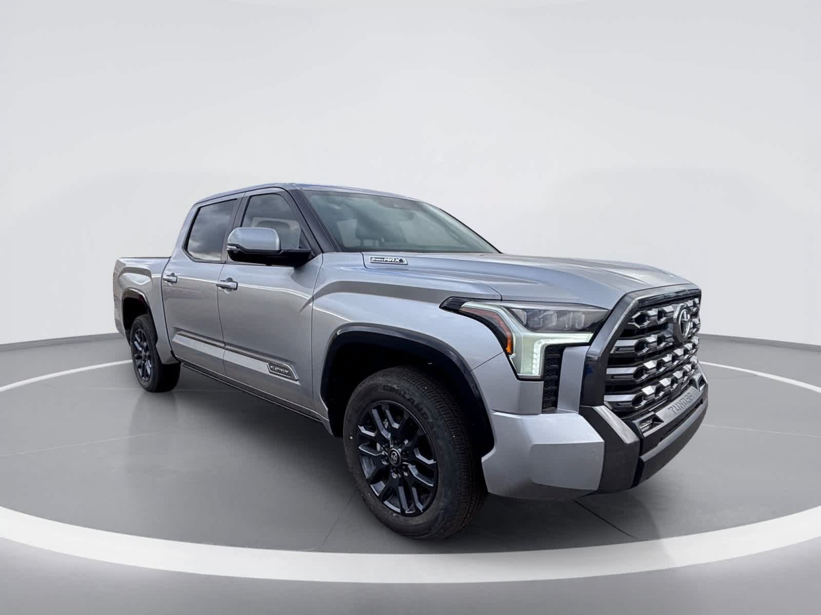 Used 2026 Toyota Tundra Platinum w/ Tow Tech Package AWD/4WD image 7