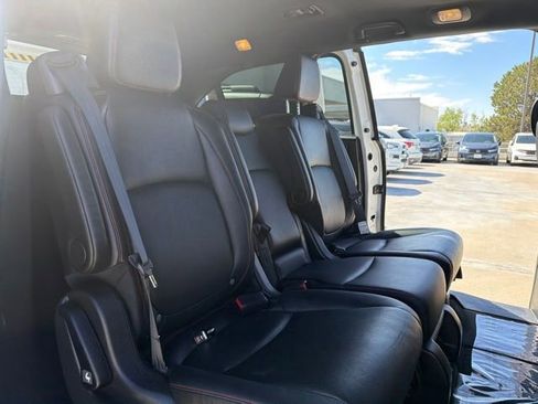 Used 2023 Honda Odyssey Sport image 17
