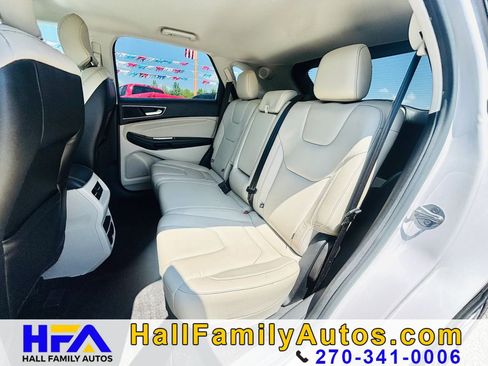 Used 2015 Ford Edge Titanium w/ Technology Package FWD image 24
