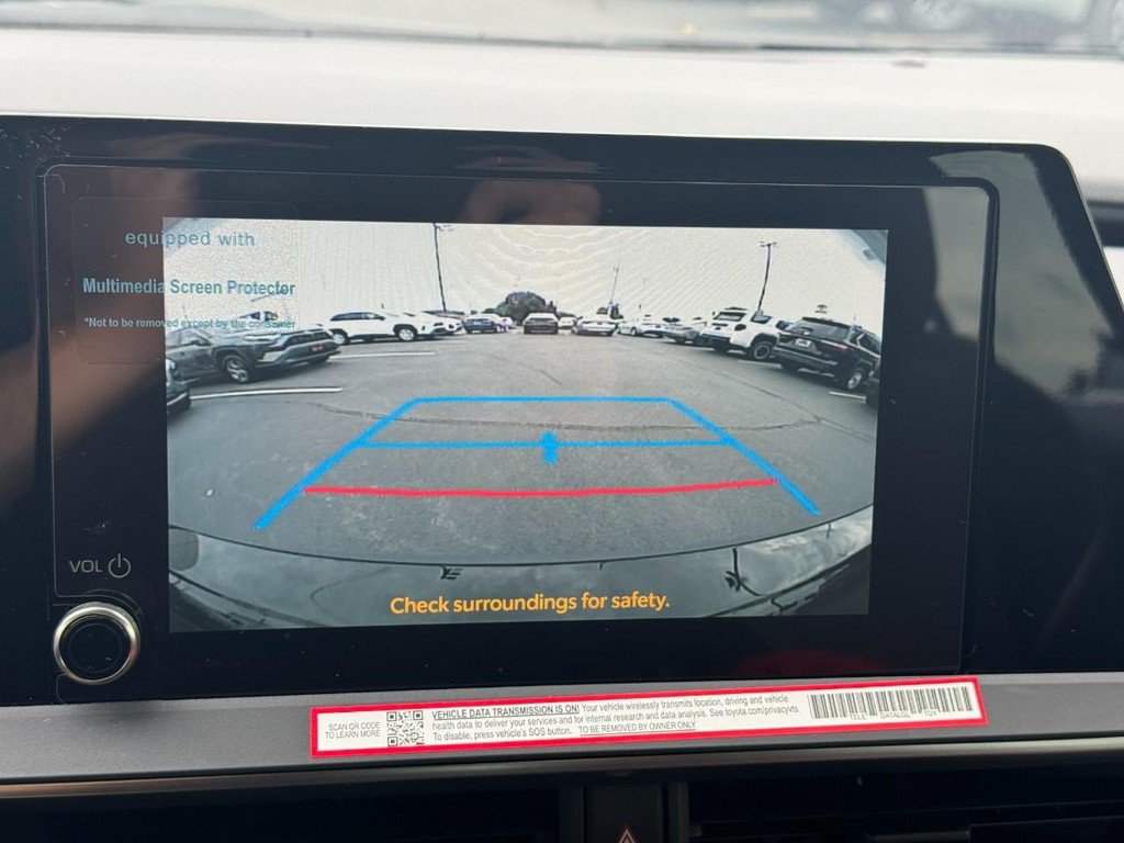 Used 2026 Toyota Prius XLE FWD image 29