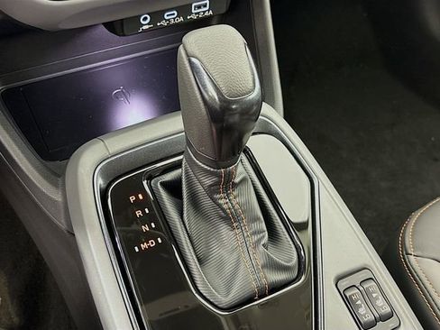 New 2026 Subaru Crosstrek 2.5i Limited w/ Crosstrek Mirror Package image 17