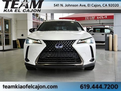 Used 2021 Lexus UX 250h w/ Premium Package image 4