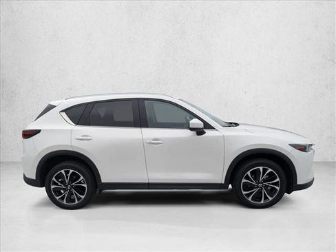 Used 2023 MAZDA CX-5 AWD 2.5 S w/ Premium Plus Pkg image 4