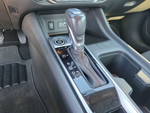 Used 2024 Nissan Sentra SR FWD image 19