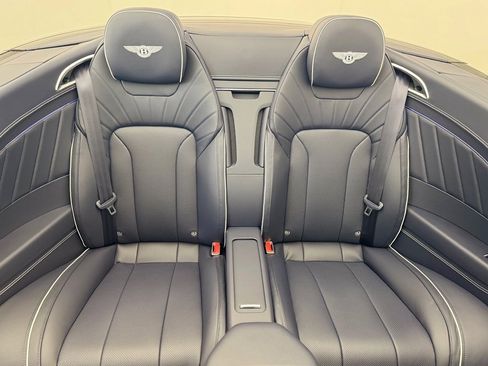 New 2024 Bentley Continental GT V8 image 41