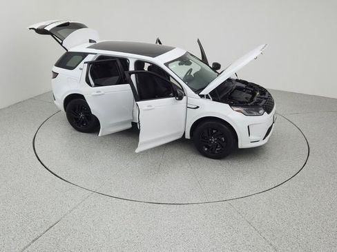 Certified 2025 Land Rover Discovery Sport S image 18