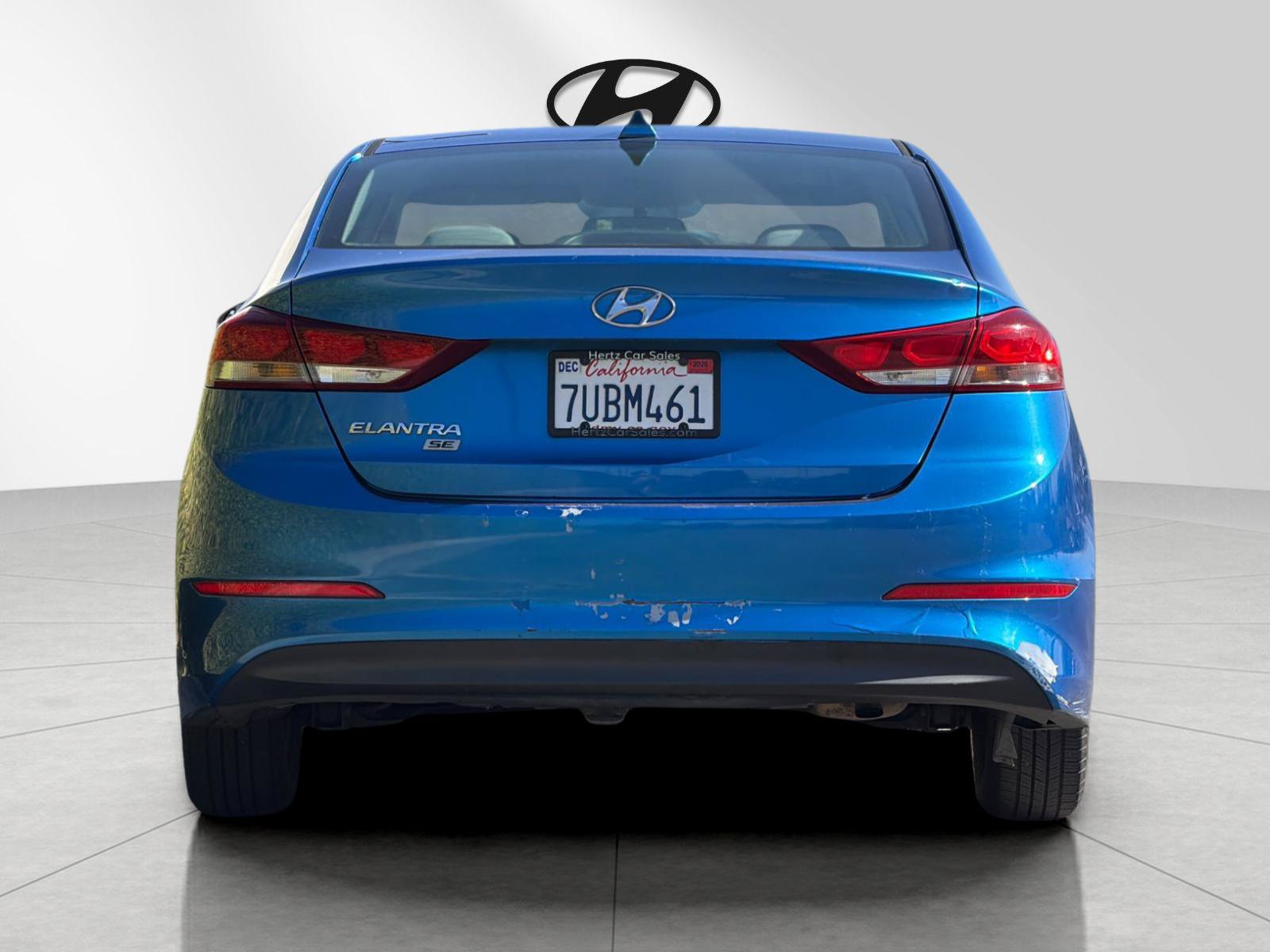 Used 2017 Hyundai Elantra SE FWD image 4