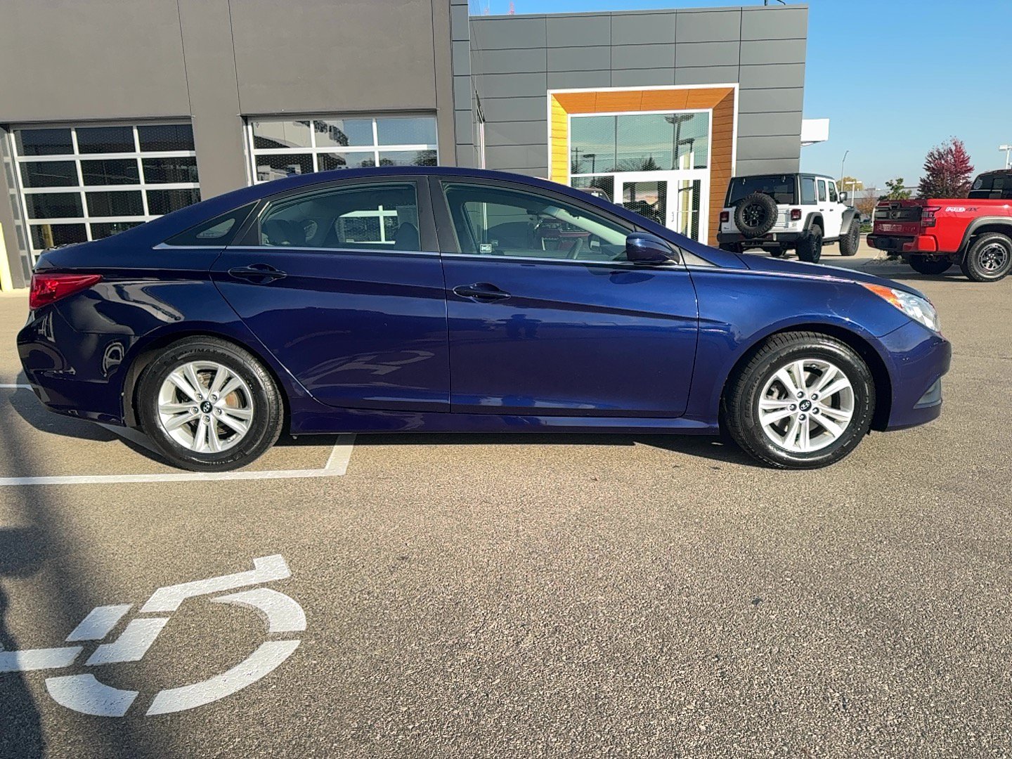 Used 2014 Hyundai Sonata GLS FWD image 8