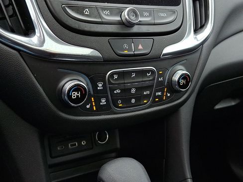 Certified 2023 Chevrolet Equinox LT image 19