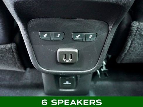 Used 2022 Chevrolet Equinox Premier image 10