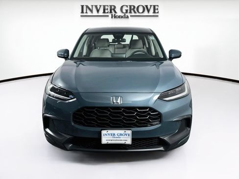Used 2024 Honda HR-V LX image 2