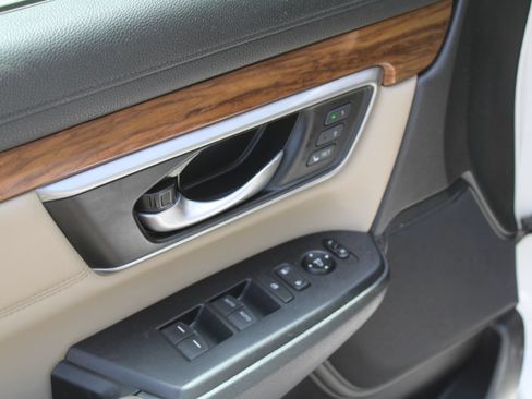 Used 2020 Honda CR-V EX-L image 19