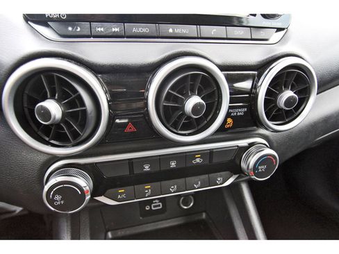 Used 2021 Nissan Sentra S image 27