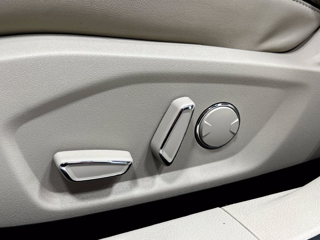 Used 2018 Ford Fusion Platinum FWD image 19